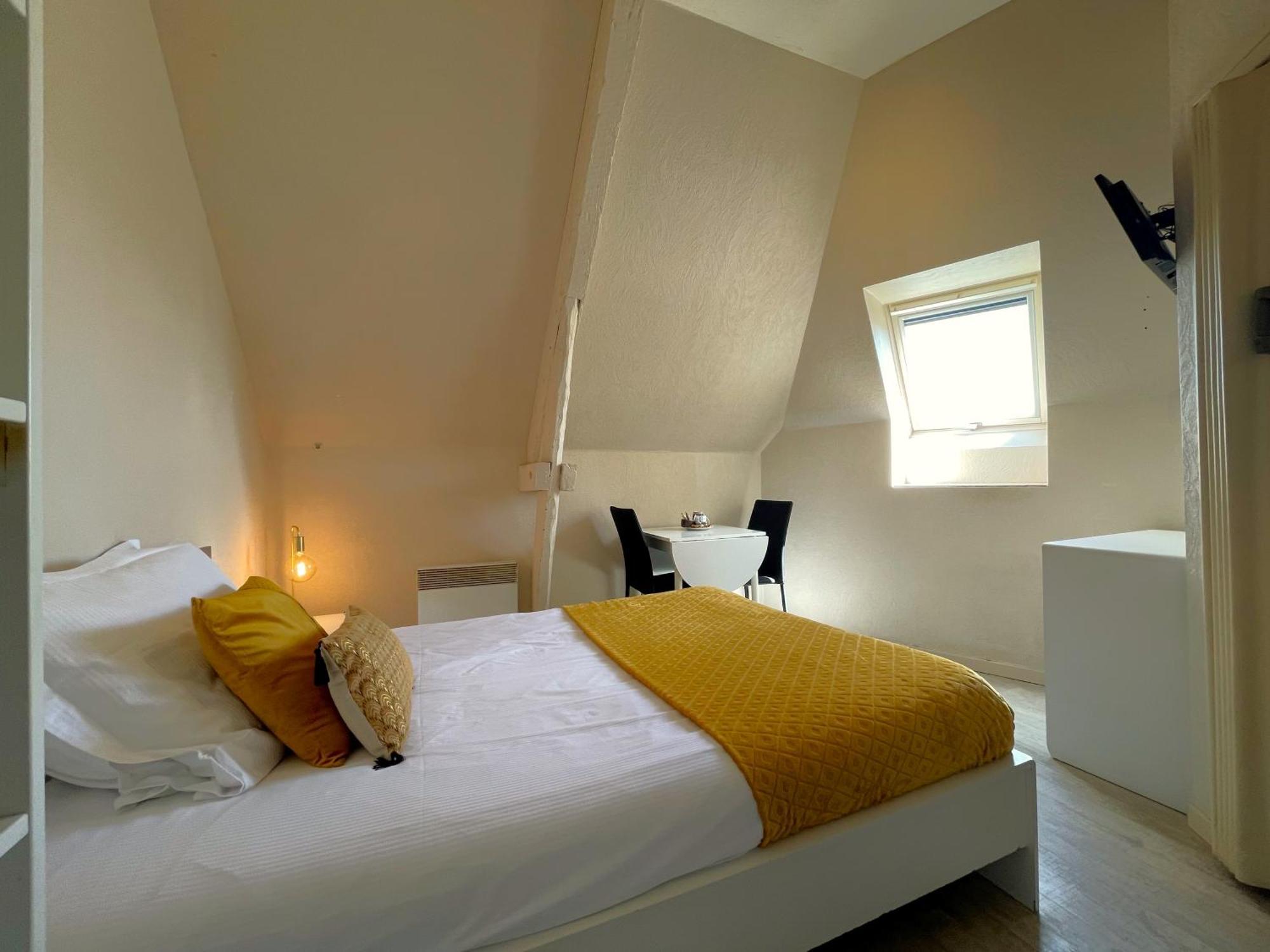 Hotel Des Quatre Saisons เกร็องด์ ภายนอก รูปภาพ